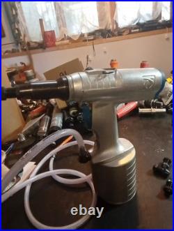Bollhoff Heavy Duty Rivnut Gun. Pneumatic Hydraulic