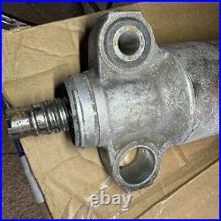 Hydraulic Cylinder Heavy Duty Truck Parts Red XJ60-L SCF-1