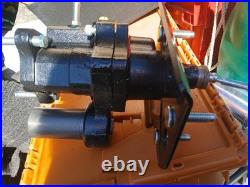 Hydraulic Power Brake Booster GM Heavy Duty New Needs Seals See Description