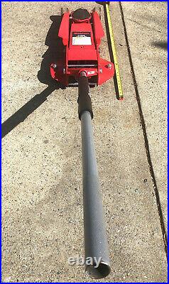 SNAP ON TOOLS FJ300 3-Ton Heavy Duty Floor Jack (Red) Nearly 2' Lifting Height