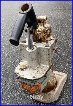 TJ109LS Heavy Duty Hydraulic Toe Jack 10 ton Capacity 9 Stroke Simplex/Enerpac