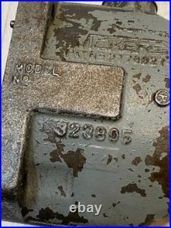 Vickers 323805 Heavy-Duty Industrial Hydraulic Motor 2776627-28